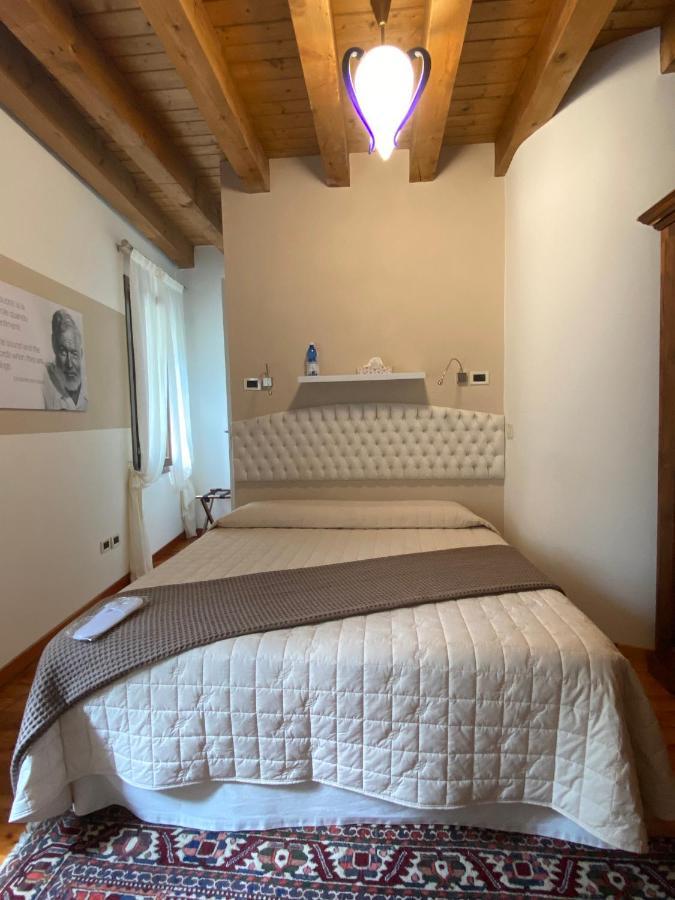 Ca' Hemingway Aparthotel Bassano del Grappa Bagian luar foto