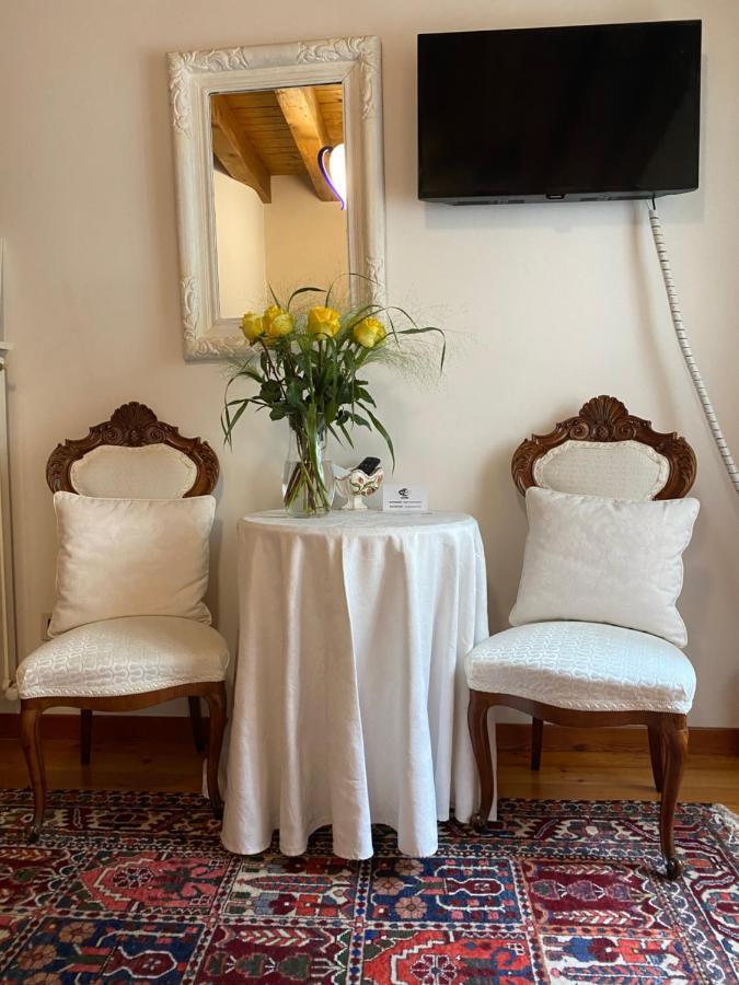 Ca' Hemingway Aparthotel Bassano del Grappa Bagian luar foto
