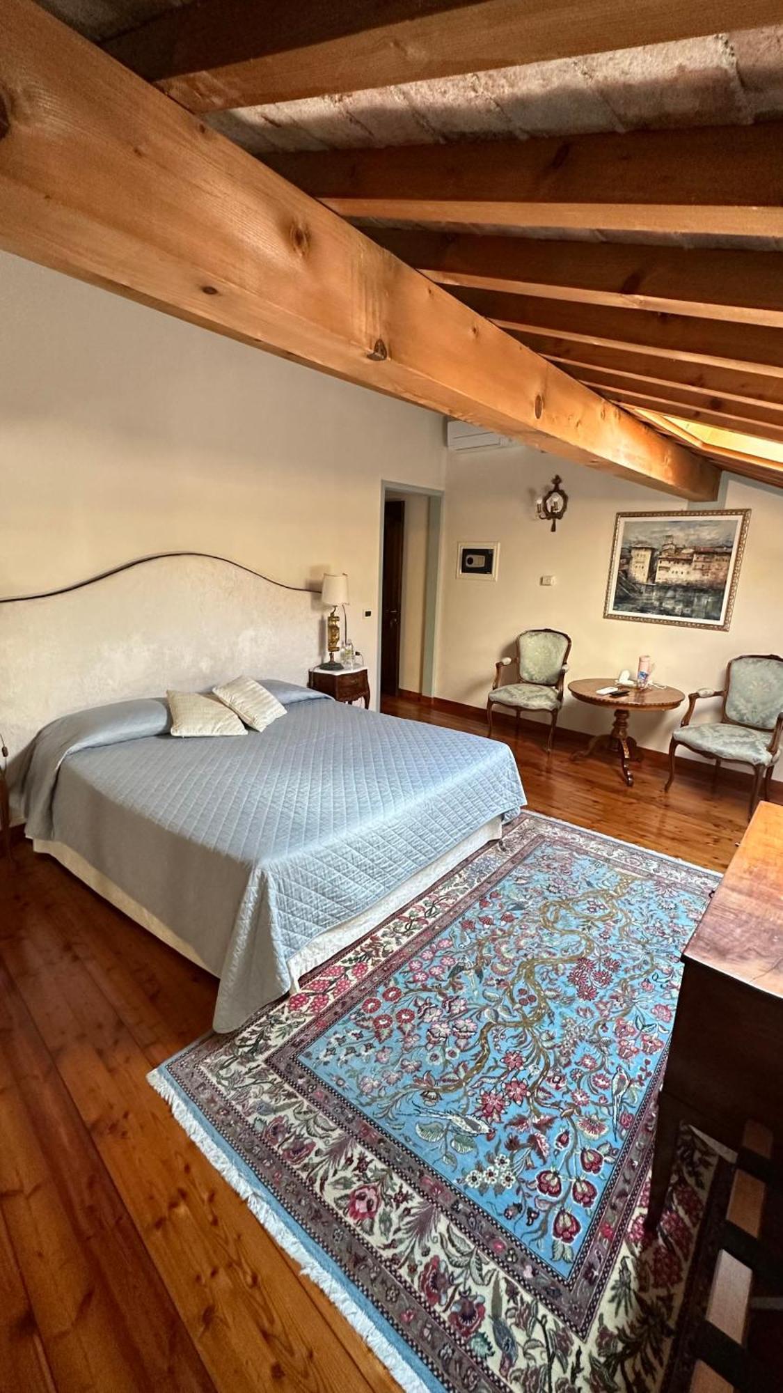 Ca' Hemingway Aparthotel Bassano del Grappa Bagian luar foto